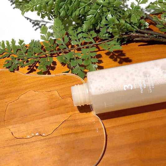 Numbuzin No.3 Super Glowing Essence Toner 200ml