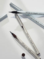CLIO Sharp So Simple Waterproof Pen Liner - 01 Black