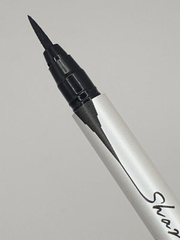 CLIO Sharp So Simple Waterproof Pen Liner - 01 Black Lakinza K-beauty