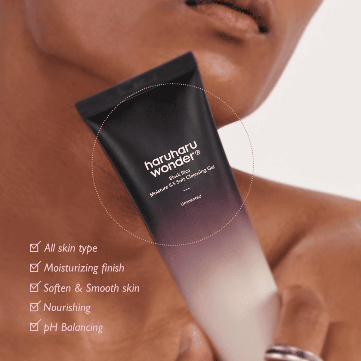 haruharu wonder Black Rice Moisture 5.5 Soft Cleansing Gel 100ml Lakinza K-beauty