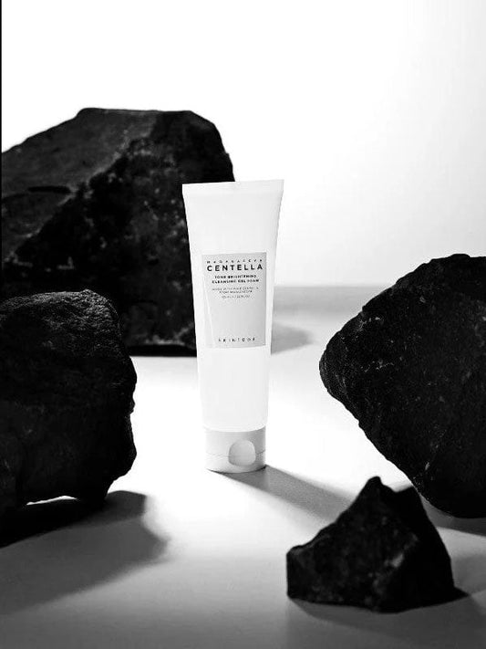 SKIN1004 Madagascar Centella Tone Brightening Cleansing Gel Foam 125ml | Lakinza K - beauty Canada